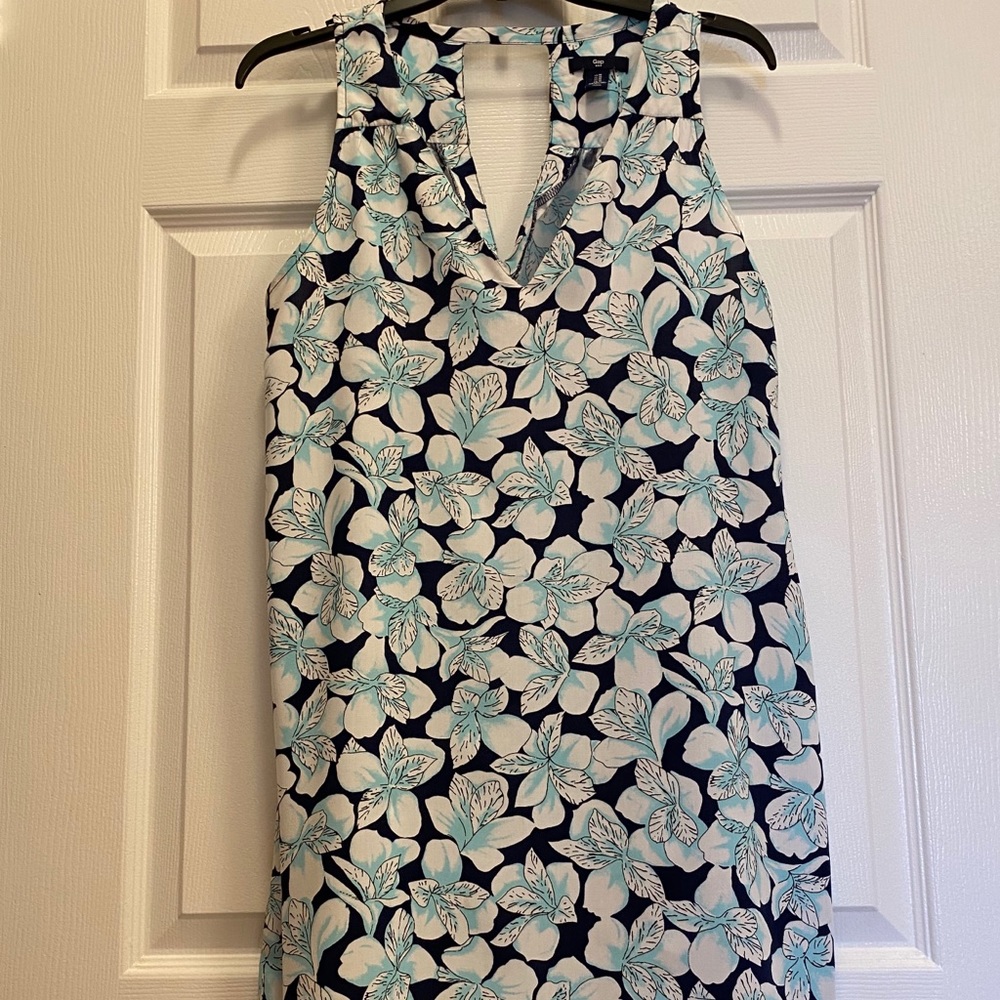 Gap - donating 9-1 Medium lightweight Summer Dress - Picture 2 of 13